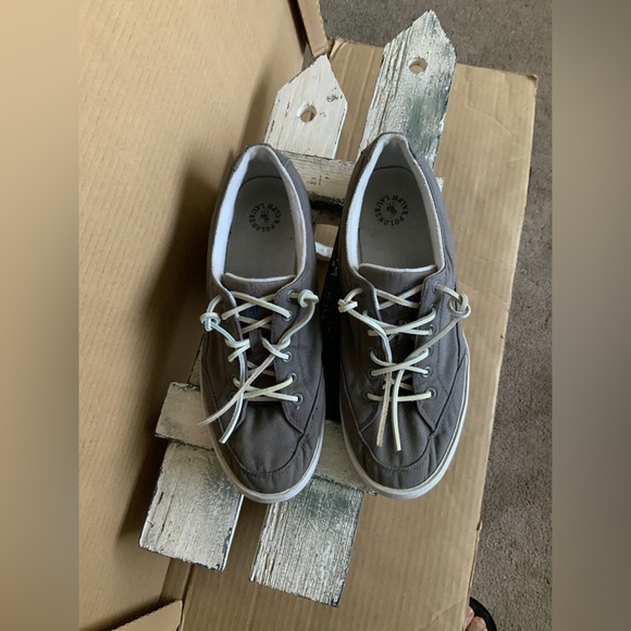 RALPH LAUREN CASUAL SNEAKERS - Picture 2 of 13